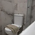 Διαμέρισμα Elario *